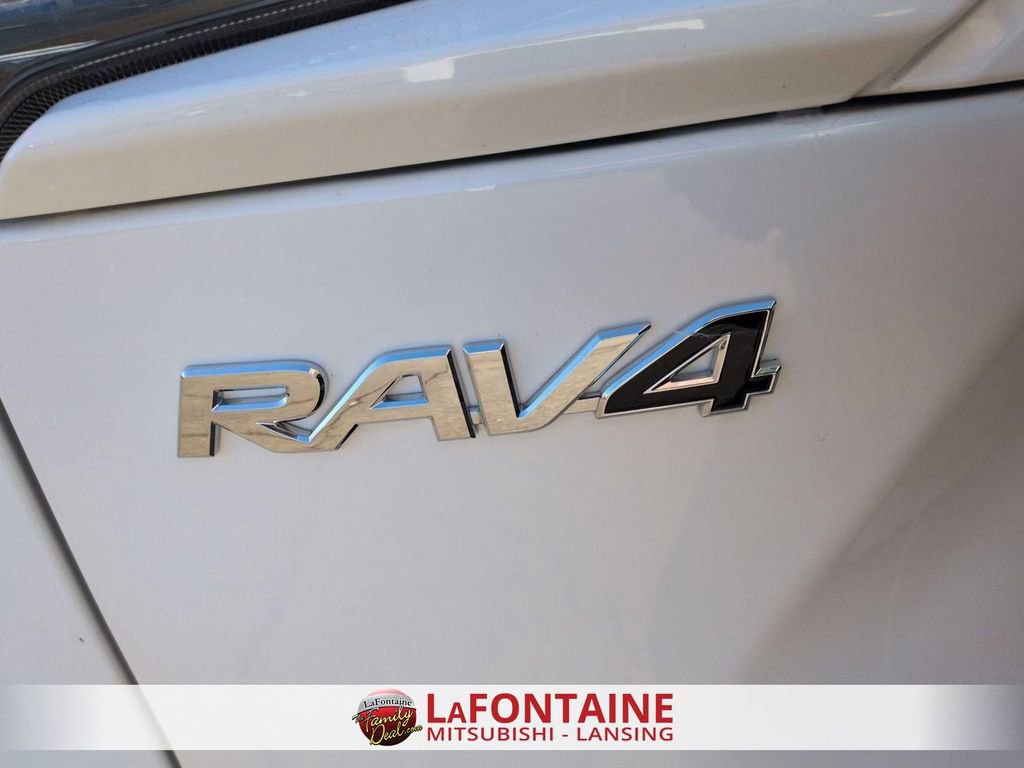 Used 2024 Toyota RAV4 LE image 10