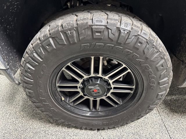 Used 2021 Chevrolet Silverado 2500 LTZ w/ LTZ Premium Package AWD/4WD image 3