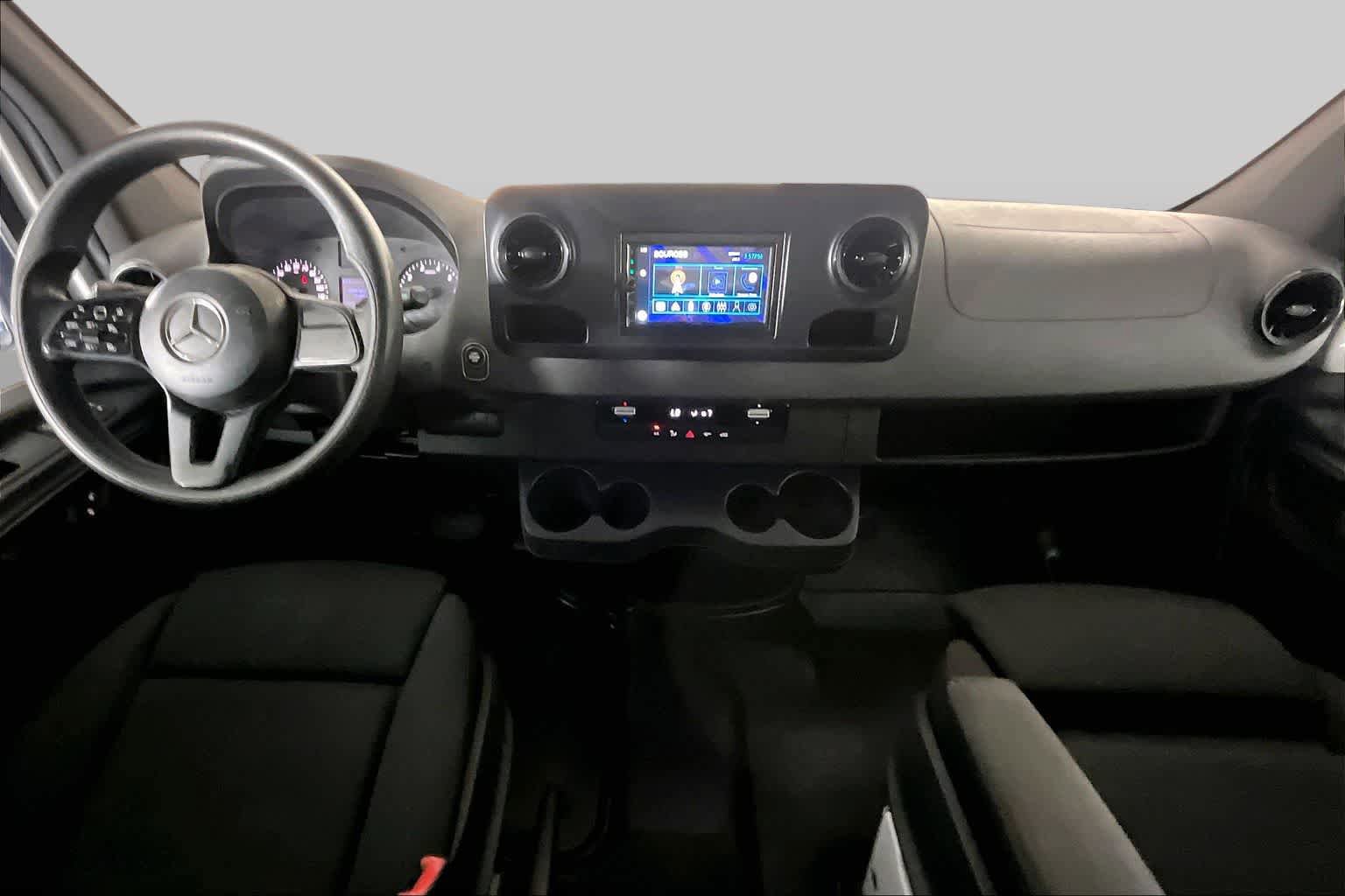 Used 2019 Mercedes-Benz Sprinter 144 image 15