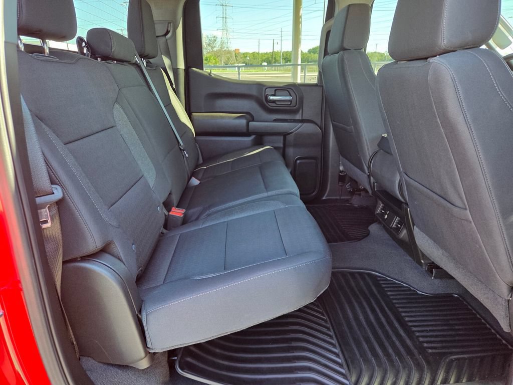 Used 2025 Chevrolet Silverado 1500 Custom Trail Boss w/ Dark Appearance Package AWD/4WD image 15