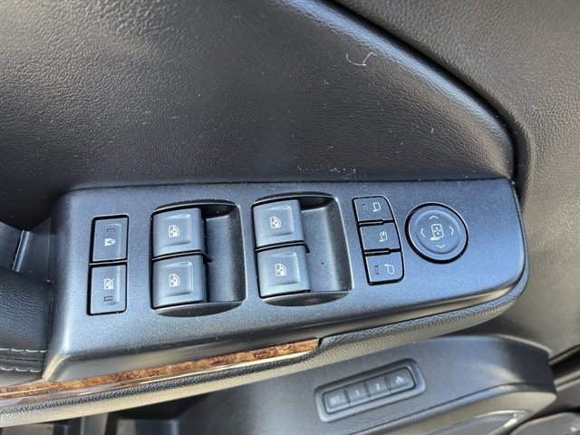 Used 2018 Chevrolet Tahoe Premier image 20