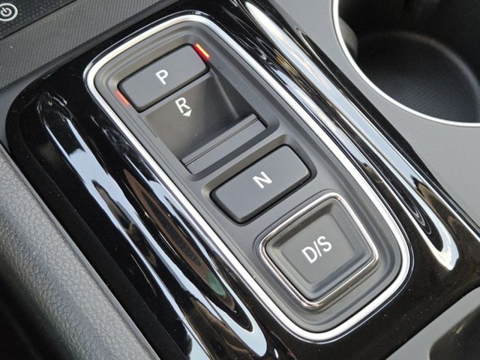 New 2026 Honda Pilot Touring image 28