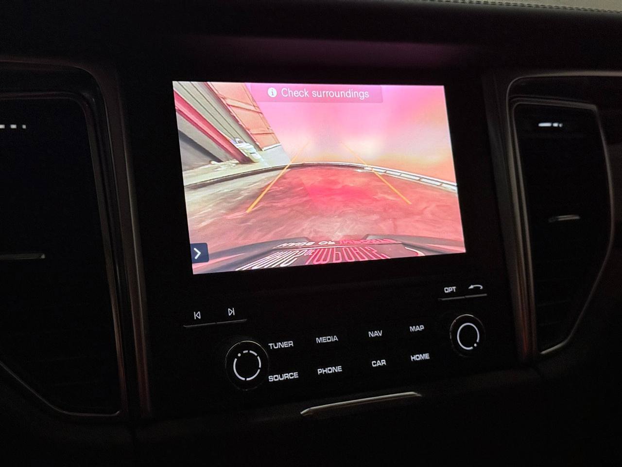 Used 2018 Porsche Macan GTS w/ Premium Package Plus image 35