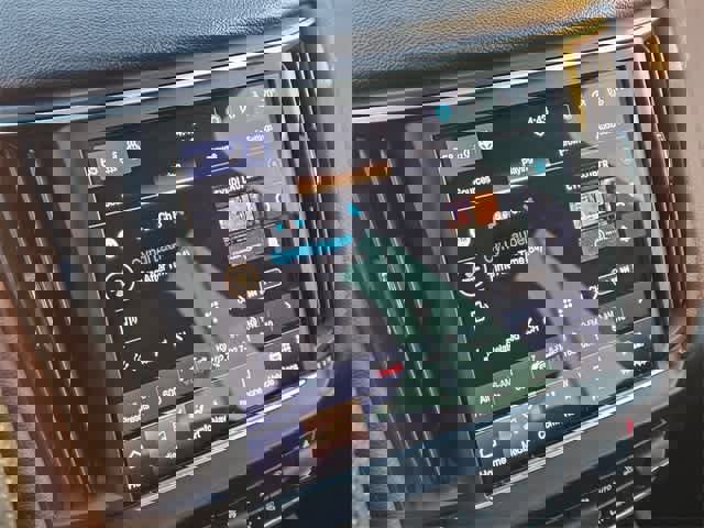 Used 2022 Maserati Levante GT image 28