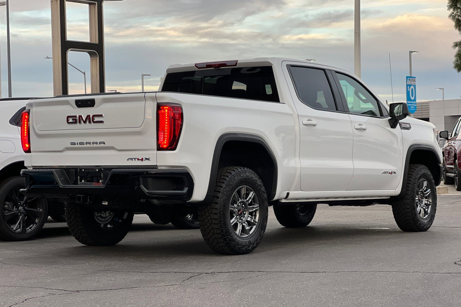 New 2026 GMC Sierra 1500 AT4X image 5