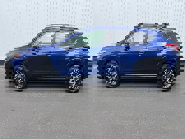 Used 2024 Subaru Crosstrek 2.0i Premium image 3