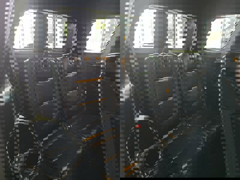 Used 2015 Ford Explorer Limited image 22