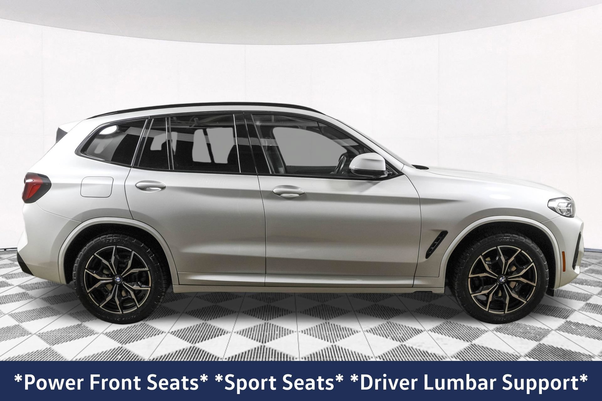 Used 2023 BMW X3 xDrive30i w/ M Sport Package AWD/4WD image 14