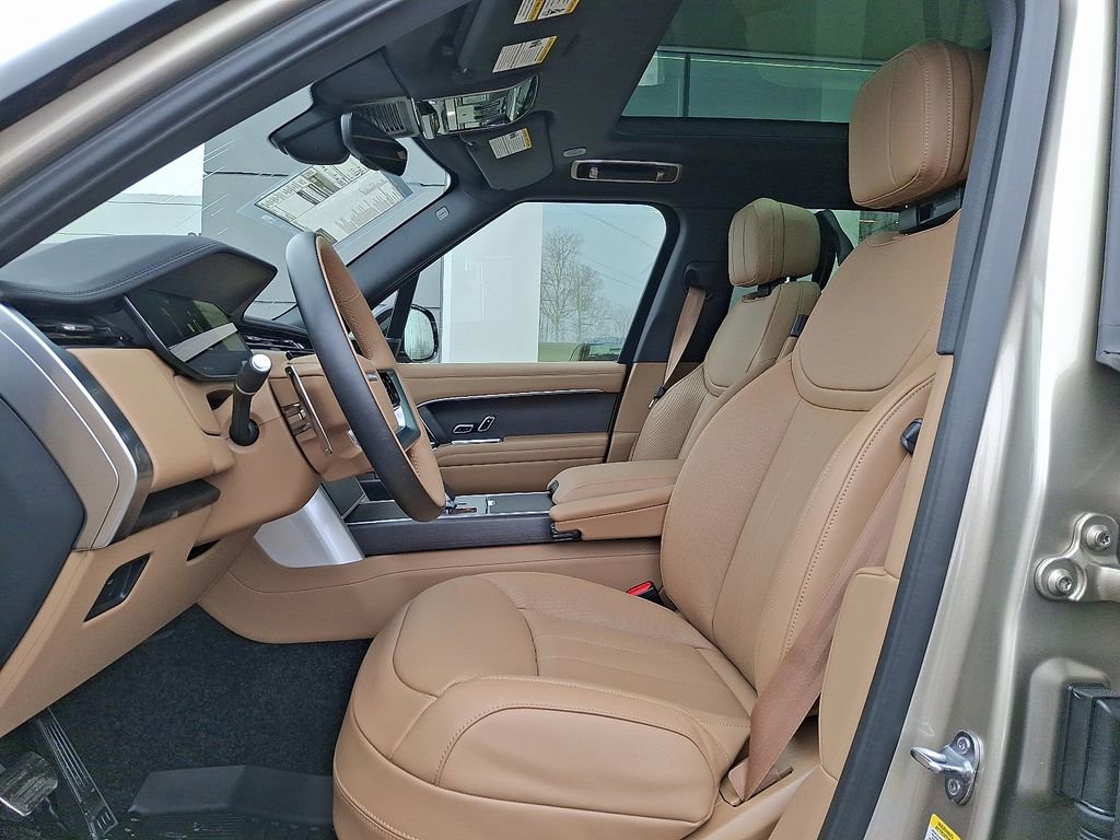 New 2026 Land Rover Range Rover SE image 8