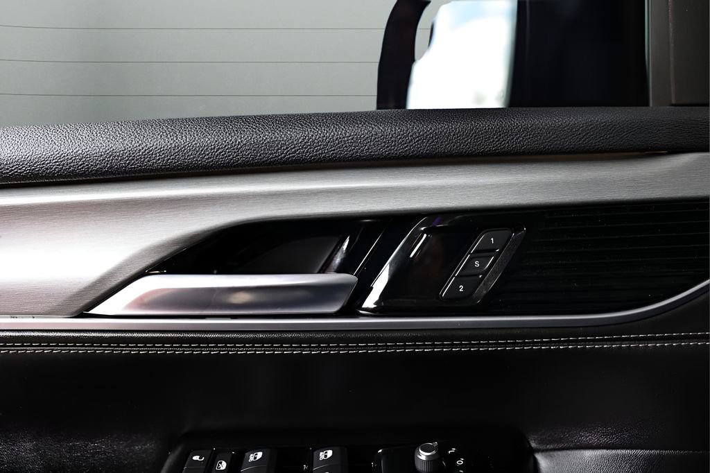 Used 2023 Jeep Wagoneer Series II image 30