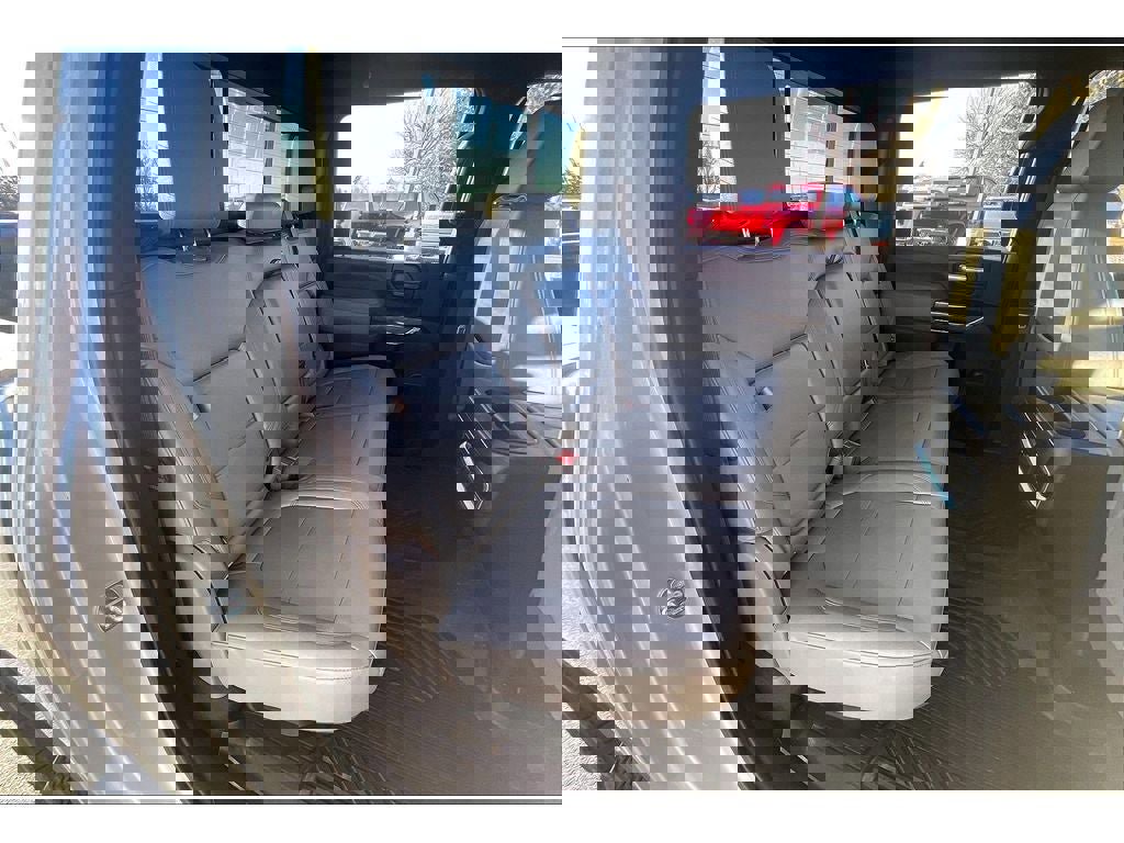 Used 2021 Chevrolet Silverado 3500 LTZ w/ LTZ Premium Package image 28