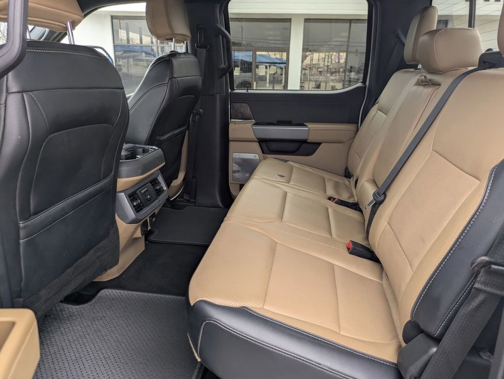 Used 2024 Ford F350 Lariat w/ FX4 Off-Road Package image 29