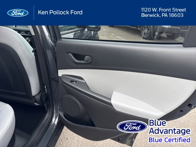 Used 2023 Hyundai Kona SEL w/ Cargo Package image 31