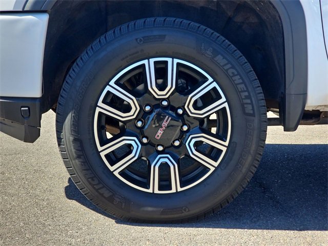 Used 2023 GMC Sierra 2500 AT4 w/ Gooseneck/5TH Wheel Package image 17
