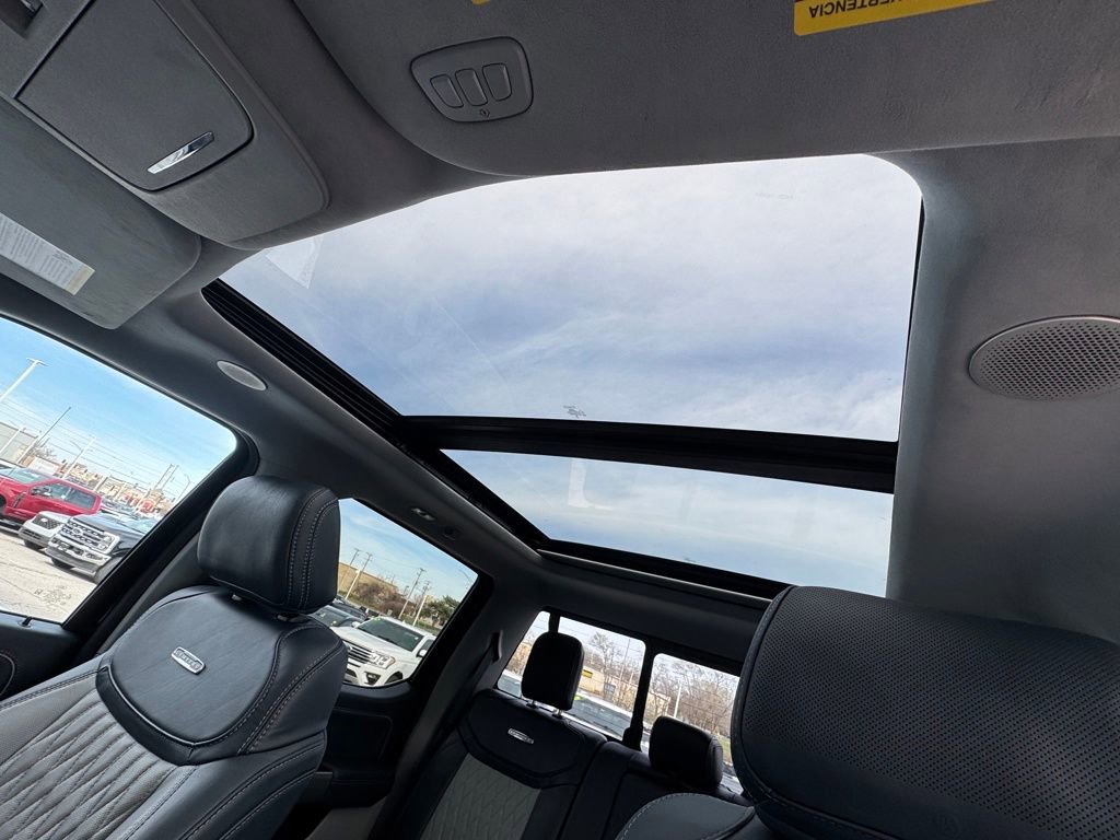 Used 2023 Ford F150 Limited image 32