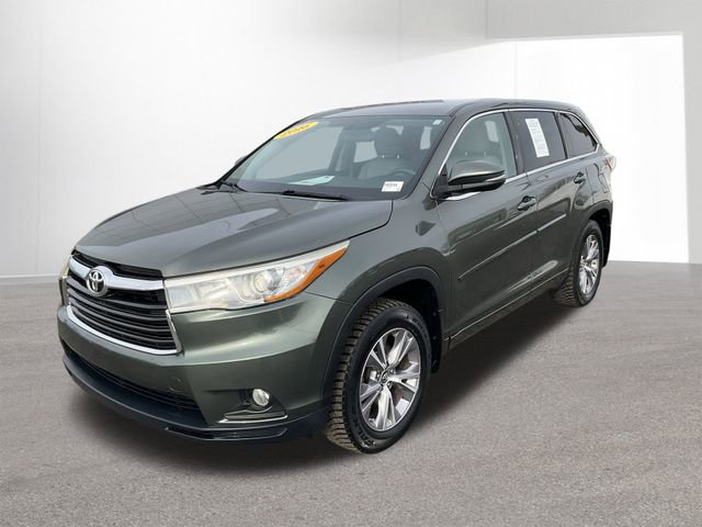 Used 2016 Toyota Highlander Plus image 2