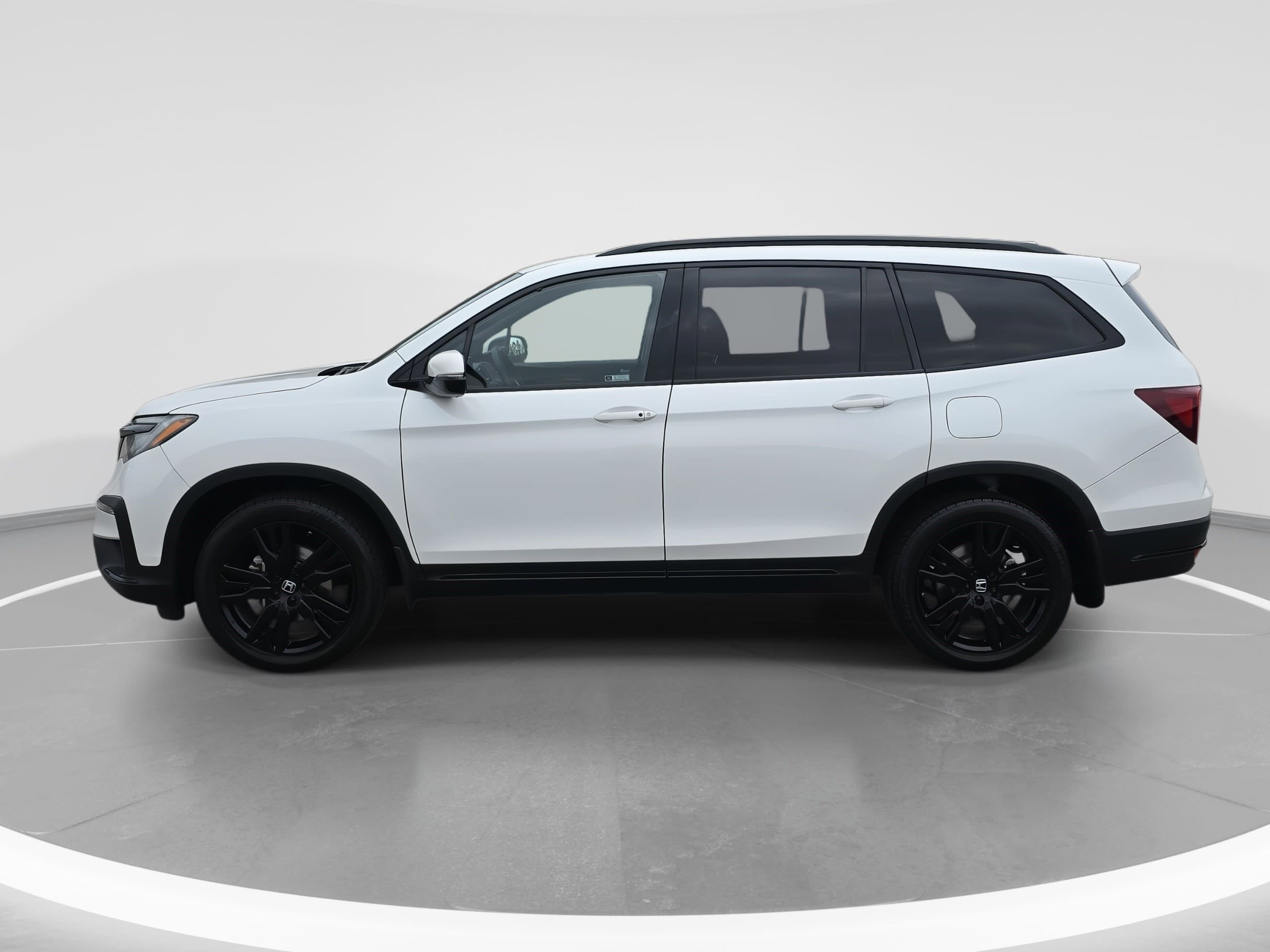 Used 2021 Honda Pilot Black Edition image 8