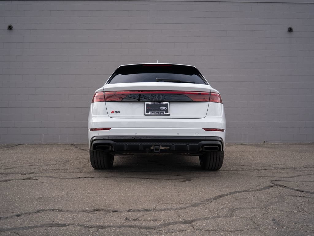 Certified 2025 Audi Q8 Premium Plus w/ Premium Plus Package AWD/4WD image 6