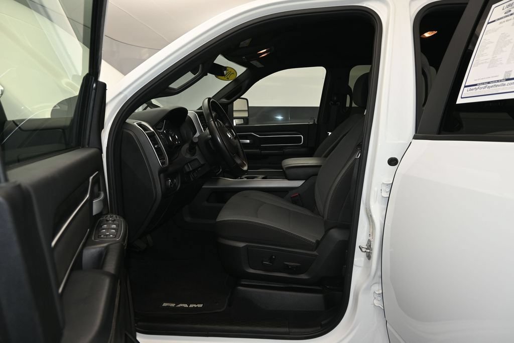 Used 2024 RAM 2500 Big Horn w/ Off Road Package AWD/4WD image 17