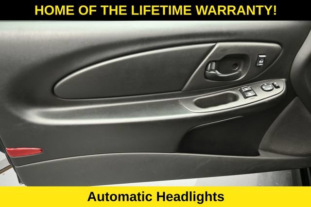 Used 2005 Chevrolet Monte Carlo SS FWD image 11