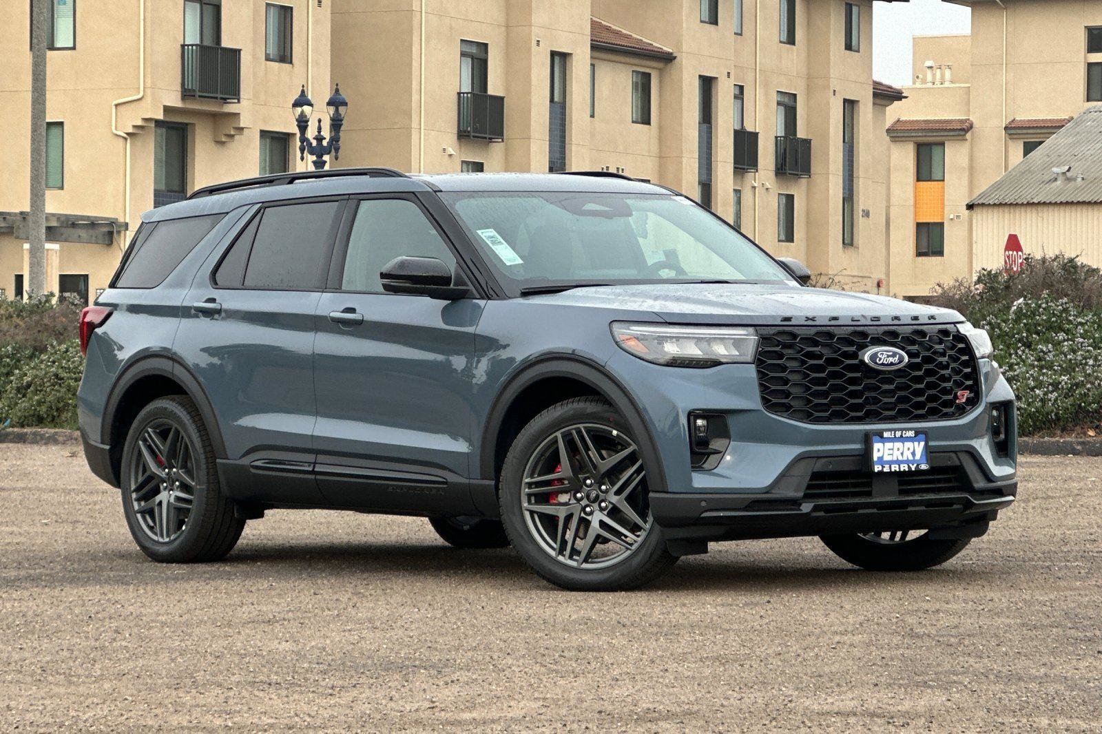 New 2026 Ford Explorer ST w/ Sun And Sound Package