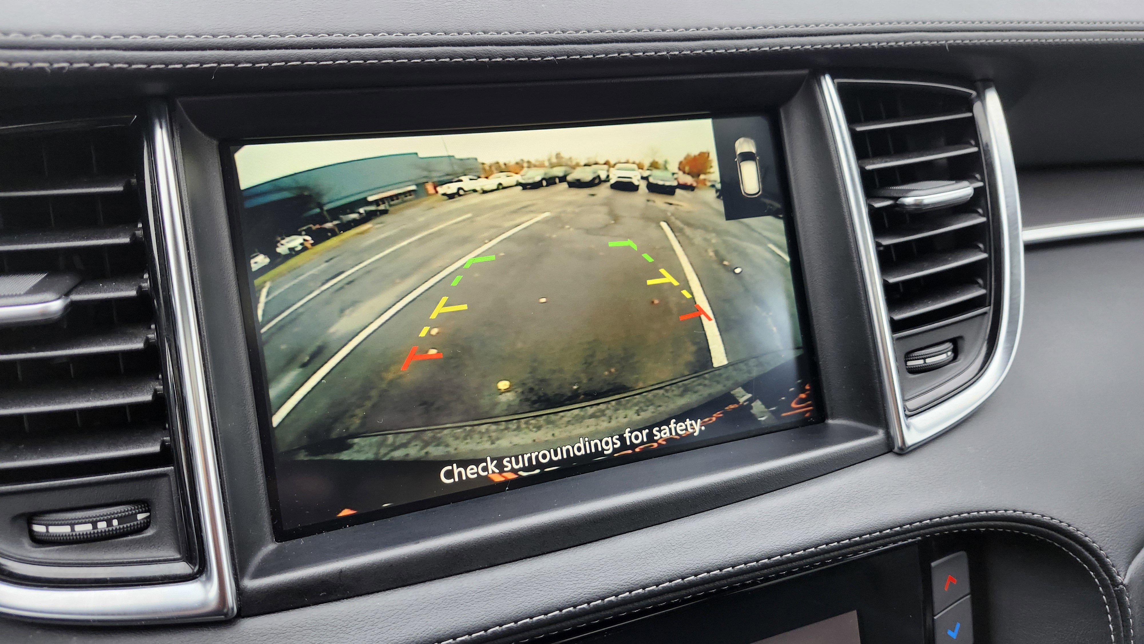 Used 2022 INFINITI QX50 Luxe image 4