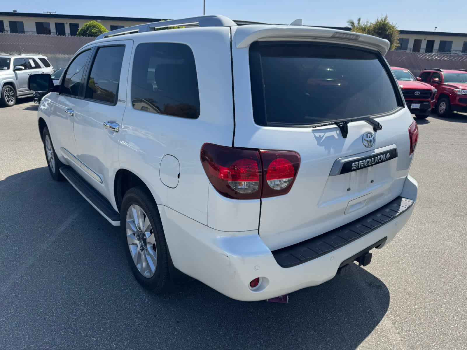 Certified 2020 Toyota Sequoia Platinum image 9