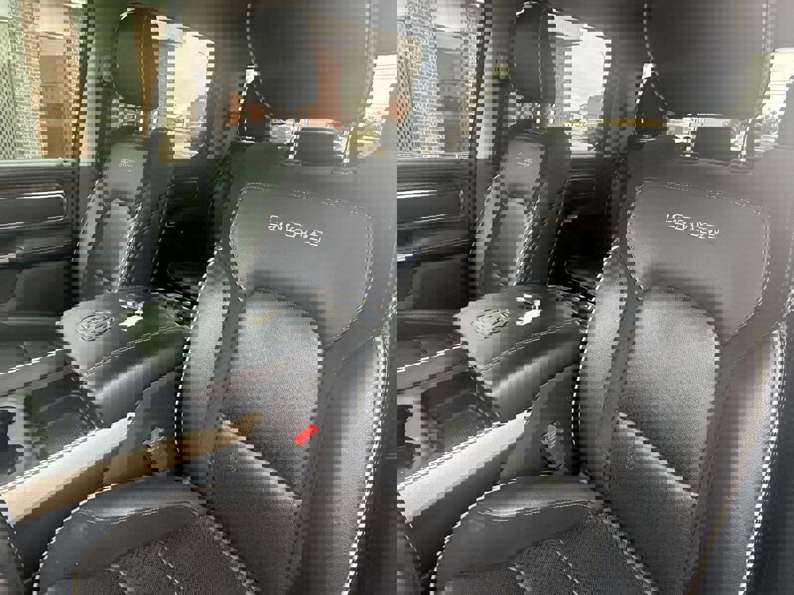 Used 2020 RAM 1500 Laramie image 19