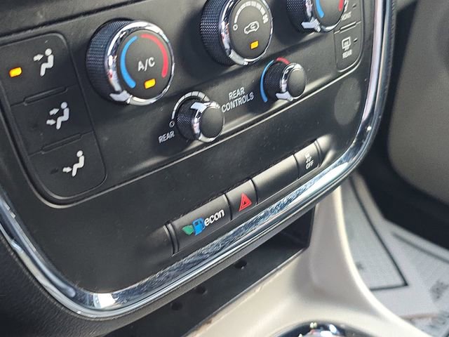 Used 2020 Dodge Grand Caravan SXT FWD image 27