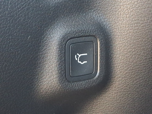 Used 2026 Jeep Compass Limited AWD/4WD image 31