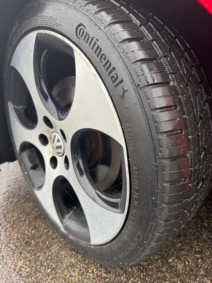 Used 2013 Volkswagen GTI 4-Door FWD image 5