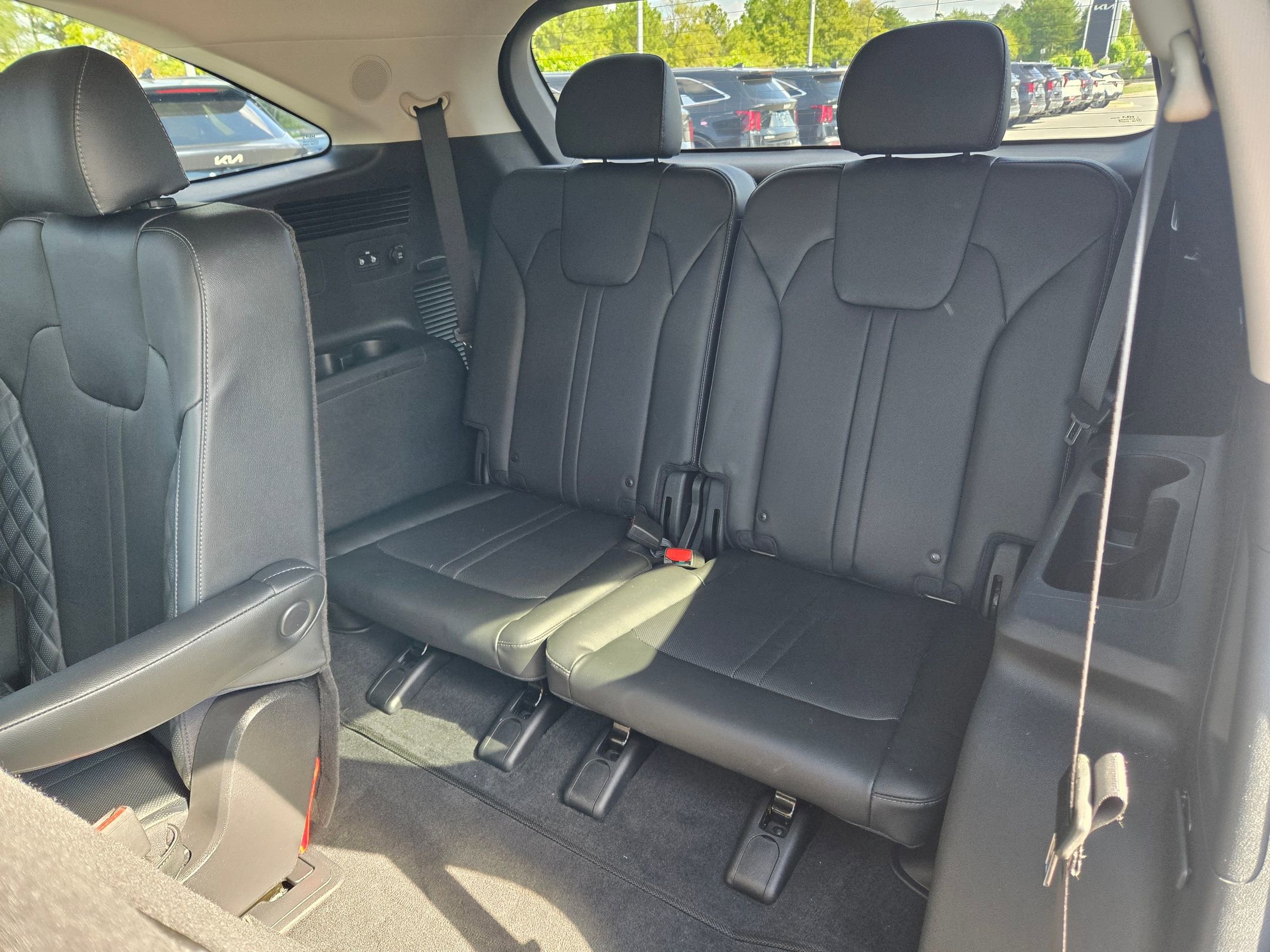 Used 2022 Kia Sorento SX image 34