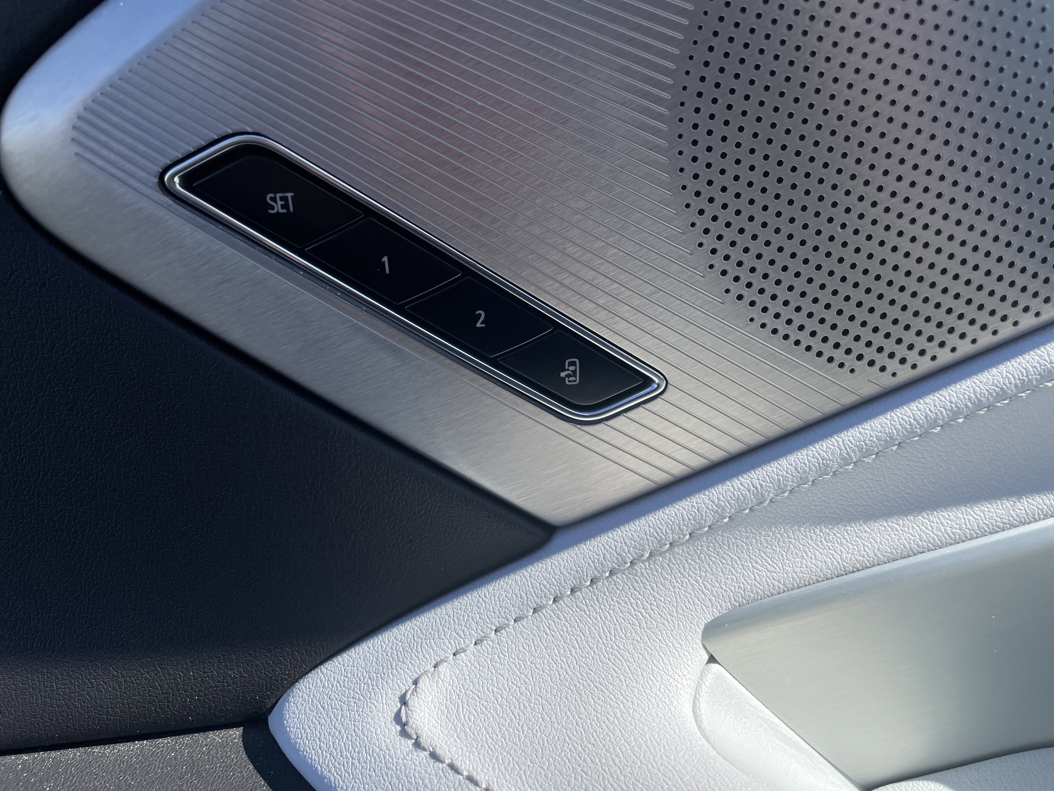 Used 2026 Chevrolet Corvette Stingray Preferred Cpe w/ Z51 Performance Package image 34