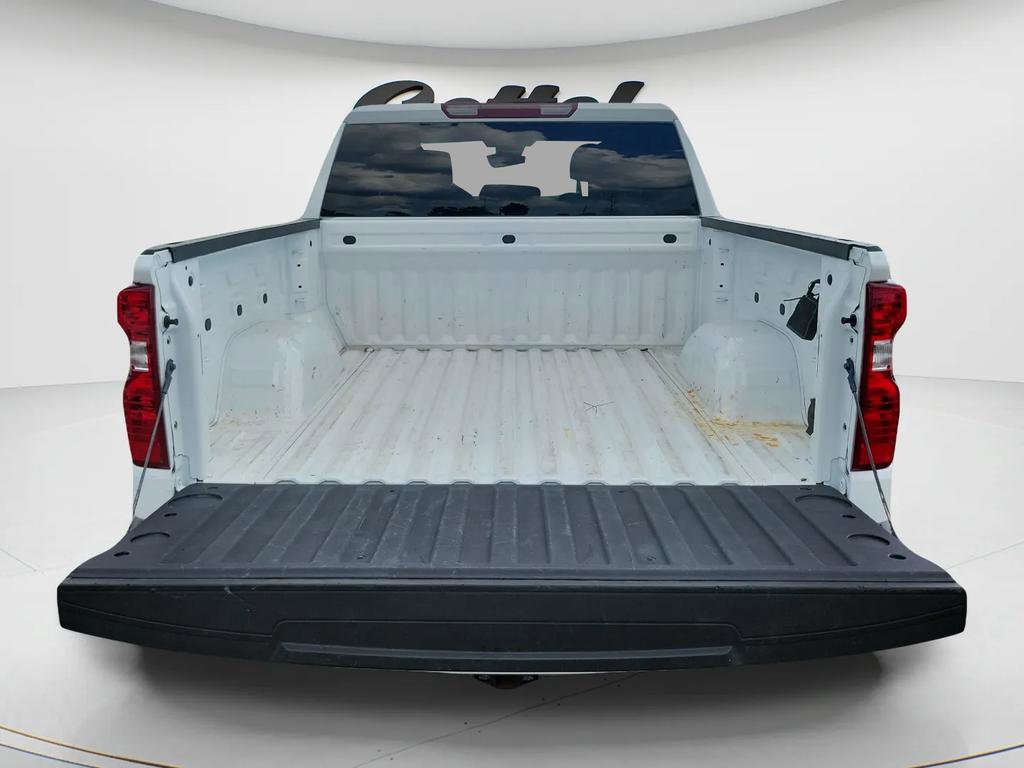 Used 2025 Chevrolet Silverado 1500 LT image 12