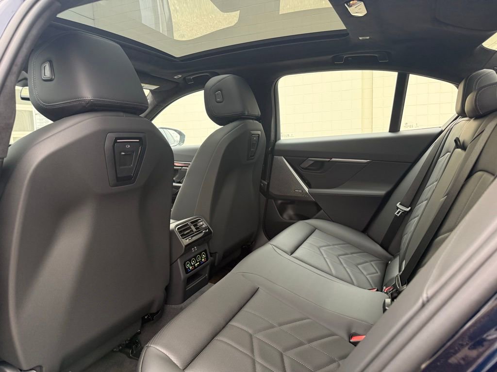 New 2026 BMW 530i xDrive w/ M Sport Package image 36