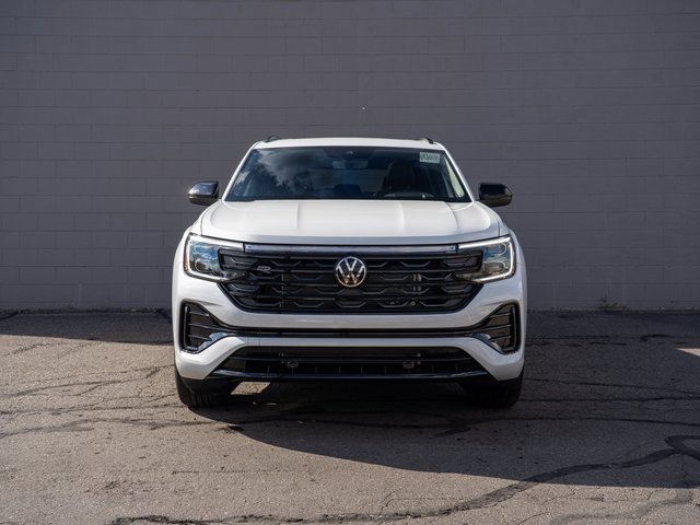 New 2026 Volkswagen Atlas Cross Sport SEL R-Line video 2