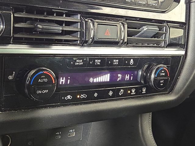 Used 2024 Nissan Pathfinder SL w/ SL Premium Package image 21