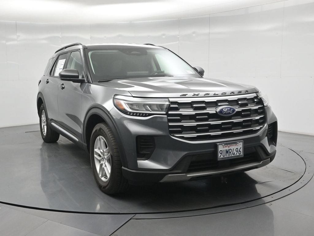 Certified 2025 Ford Explorer Active AWD/4WD image 22