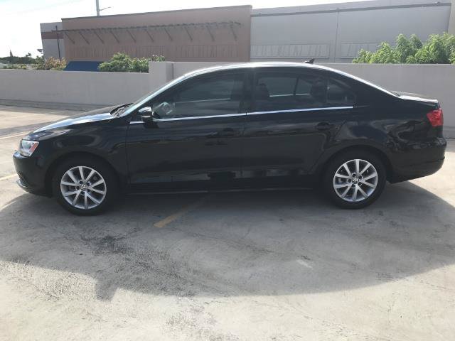 Used 2014 Volkswagen Jetta SE FWD image 2