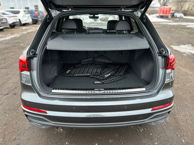 Used 2025 Audi Q3 2.0T Premium Plus image 10