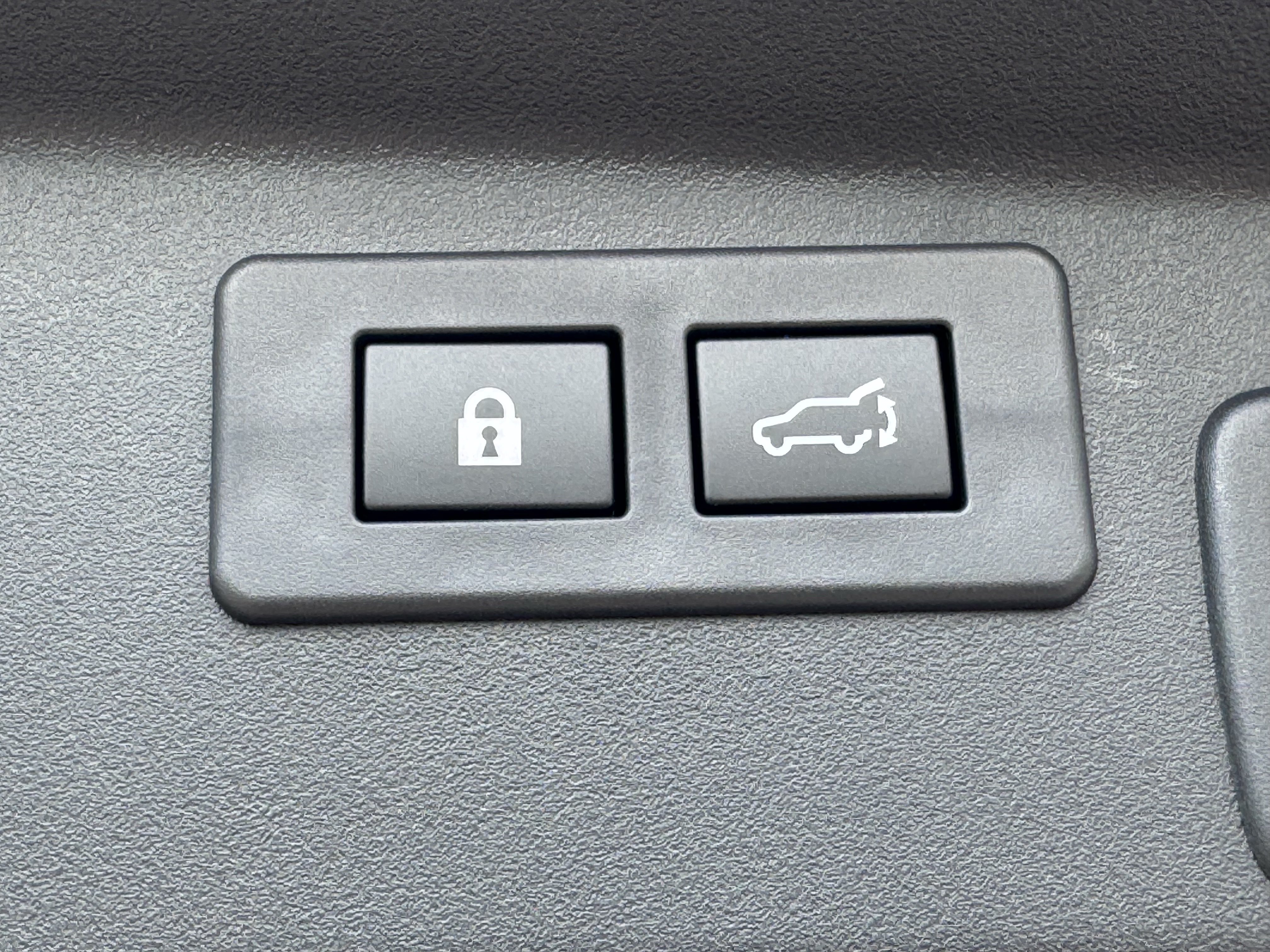 Certified 2026 Subaru Outback Premium AWD/4WD image 32