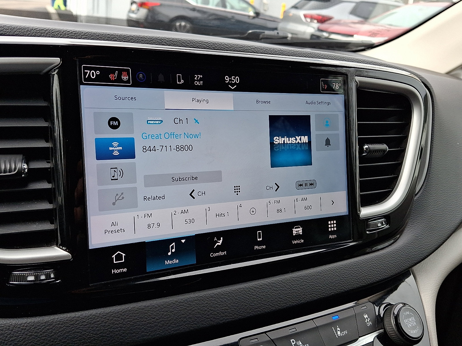 Used 2023 Chrysler Pacifica Touring-L image 19