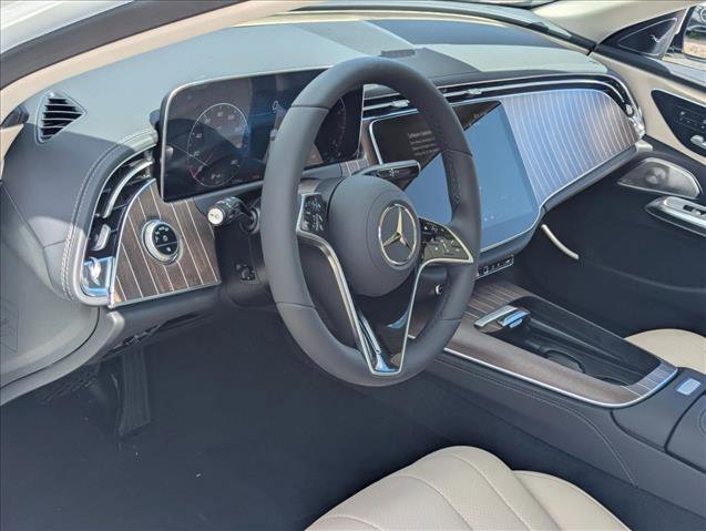 New 2026 Mercedes-Benz E 350 Sedan video 3