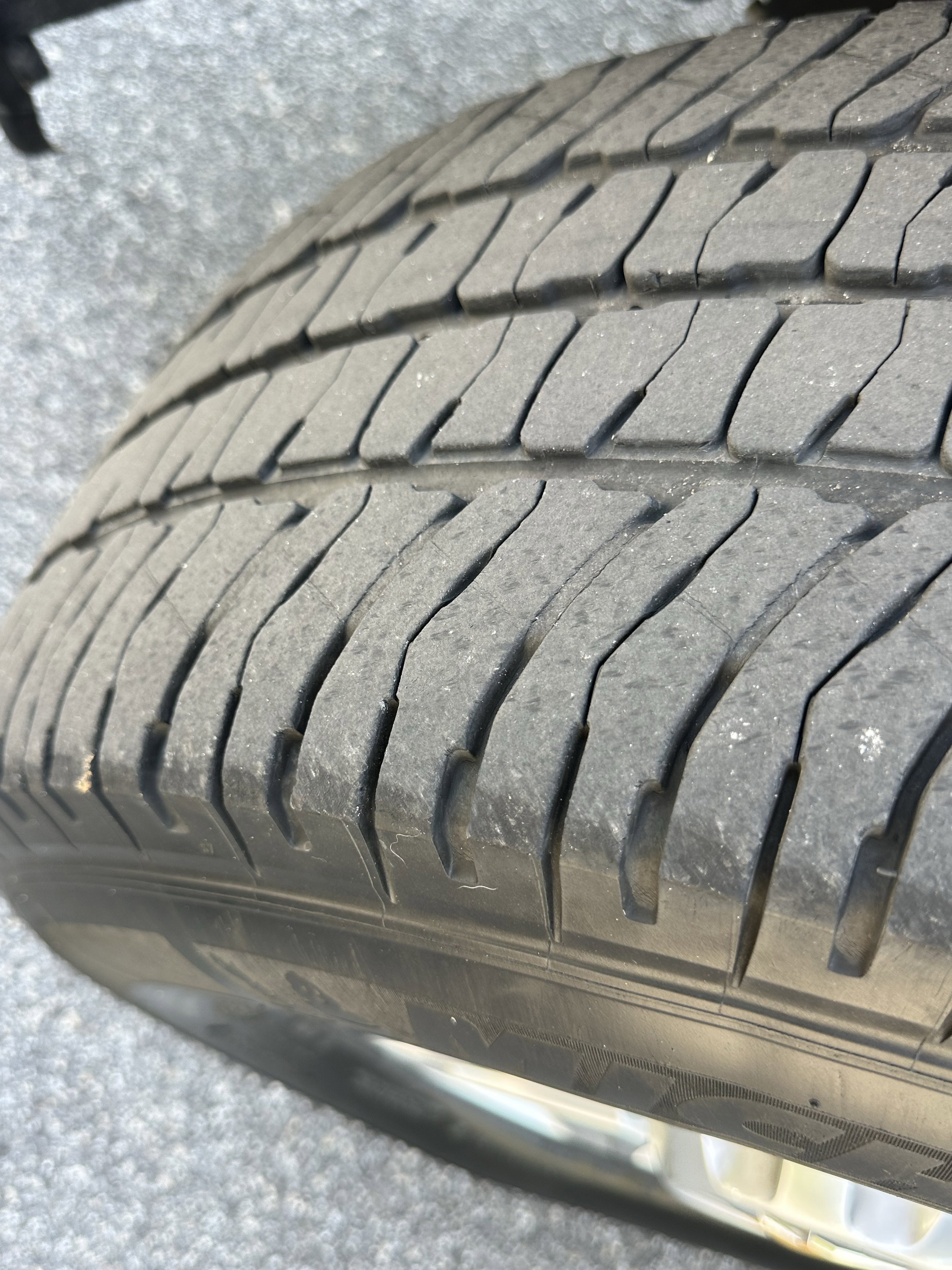 Certified 2024 Chevrolet Silverado 2500 LT w/ All Star Edition image 9