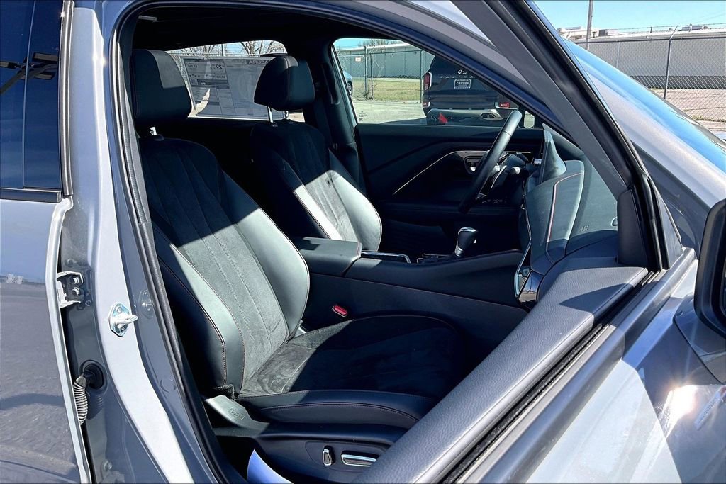 Certified 2025 Acura ADX A-Spec image 10