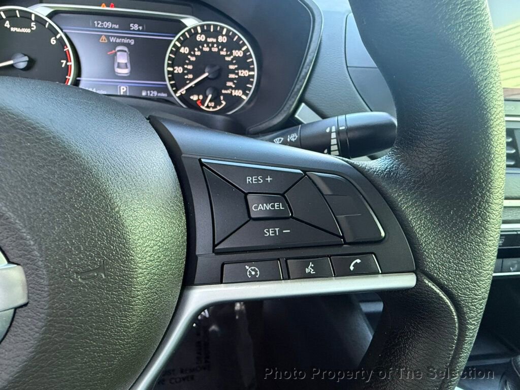 Used 2022 Nissan Altima 2.5 SV image 26