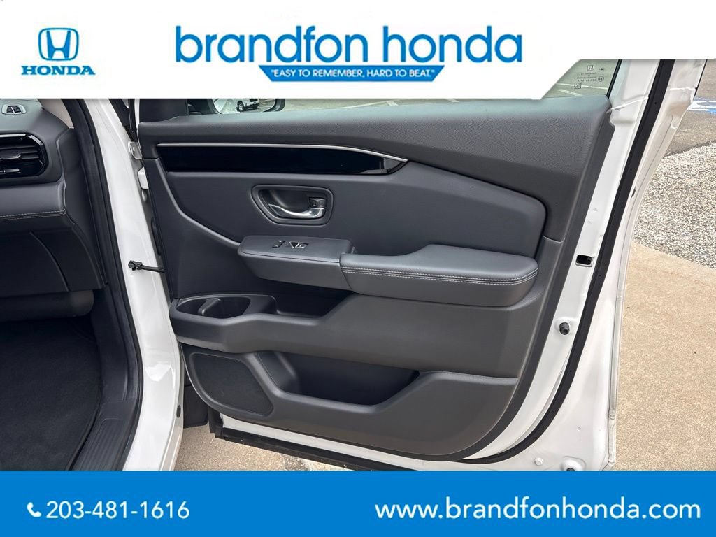 Used 2023 Honda Pilot EX-L image 8