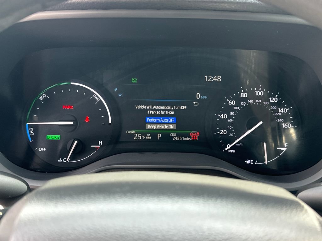 Used 2025 Toyota Sienna LE image 21