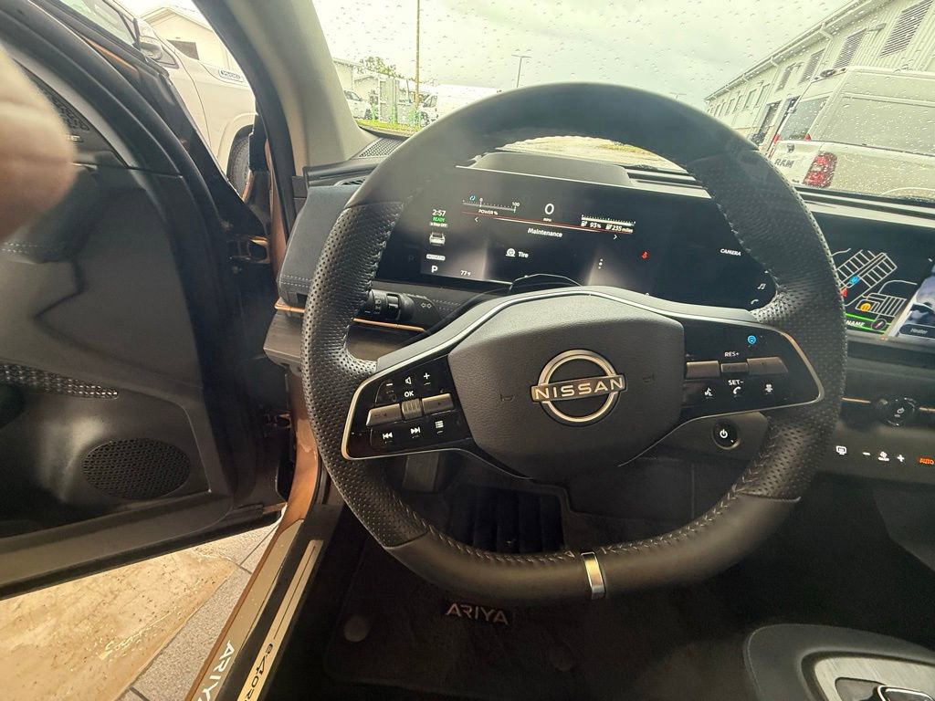 Used 2025 Nissan Ariya Platinum image 20