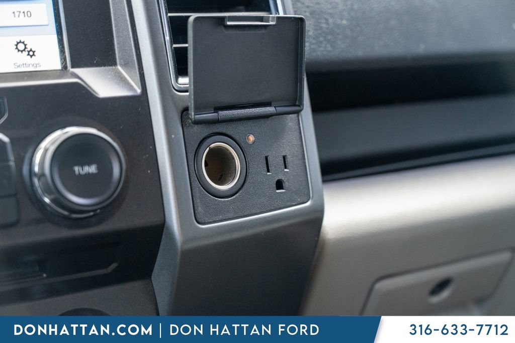 Used 2018 Ford F150 XLT w/ Equipment Group 302A Luxury AWD/4WD image 12